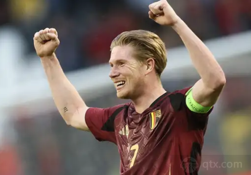 为什么竖条纹球衣具有品牌辨识度